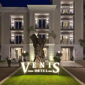 Venis Otel Tiran